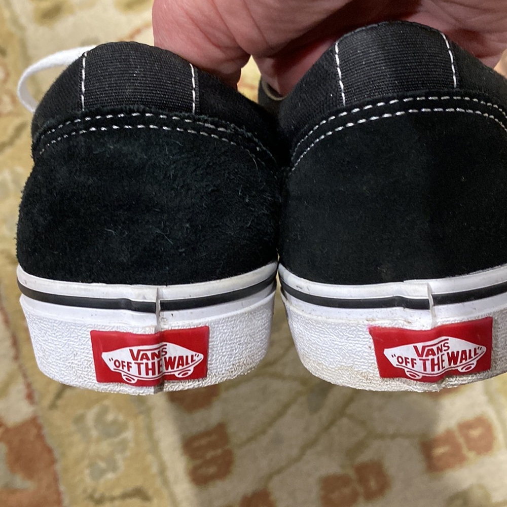 Vans - Picture 4 of 5